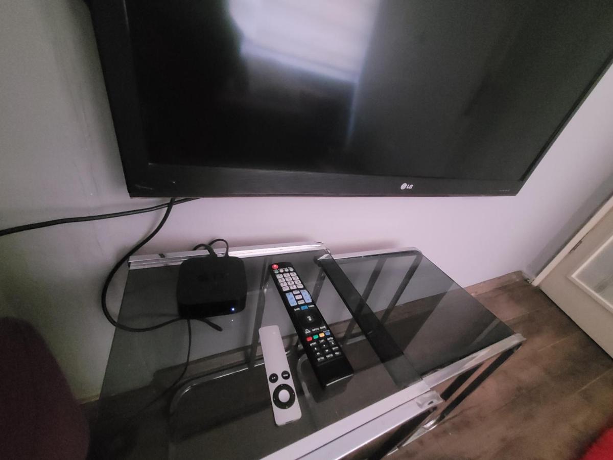 Hayat Apartman Apartment Izmir Bagian luar foto
